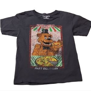 Five Nights at Freddys Fazbear's Pizza Tee (M)